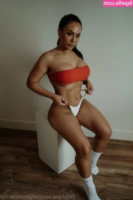 onlyjasminecruz - Lekker geil met mijn kut spelen voor de spiegel!