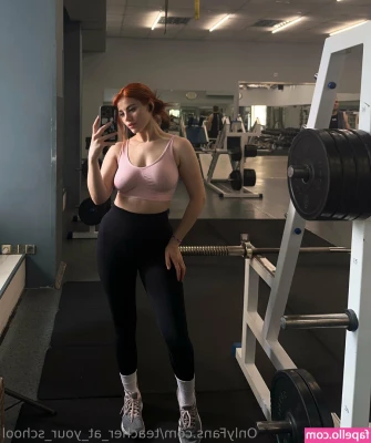 leo_ley [ leo-ley ] - Hey guys if you get a minute I would love if you could please message