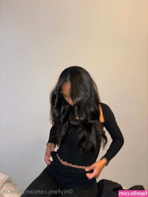 elvirasworld - You like this outfit?😇 It looks better off of me 😏