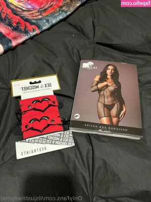 itsjustmellymel - cum say hi 💦