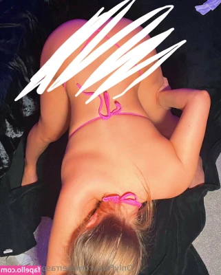sierraspraguefree - Booty morning 🍑 spoil me daddy