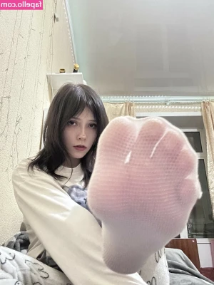 tamokka - What do I do to this slutty sissy for 7 minutes? Can you guess?