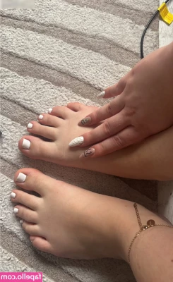 Lena Weber [ lena-weber ] - I m feeling frisky