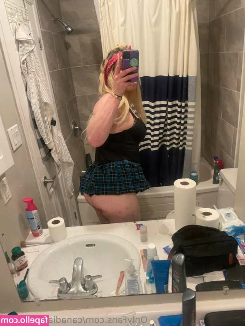 canadianbhaddiee - Fishnet threesome with Samantha & Candy Alexa 🥰🩷This is