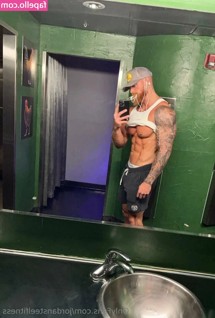 jordansteelfitness - Like  if you wanna spank me