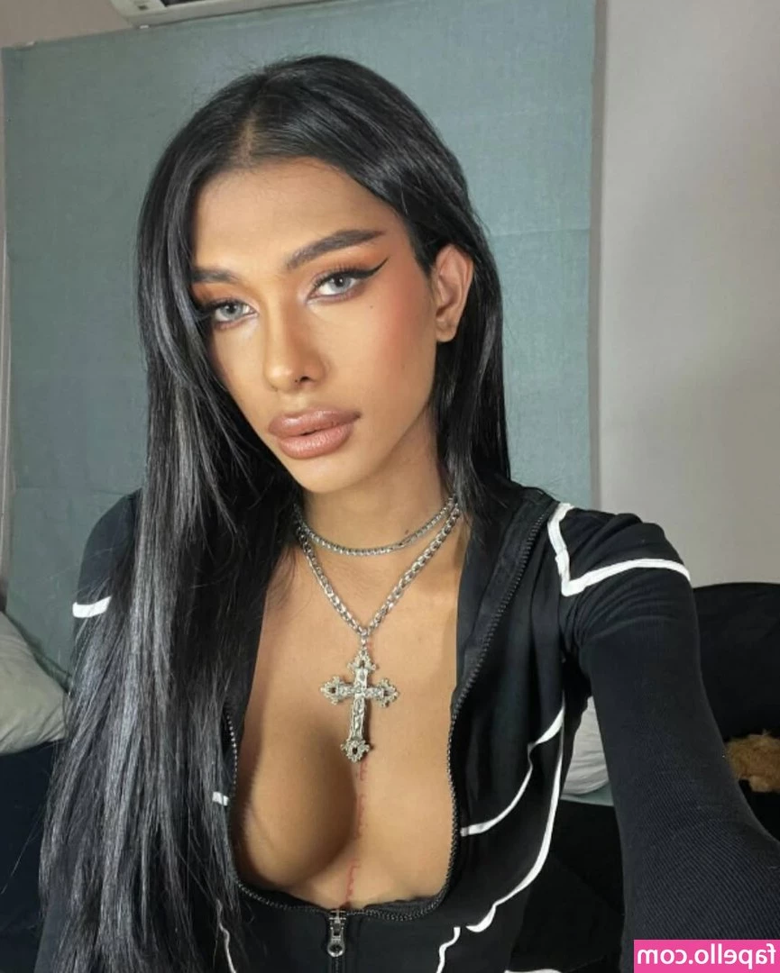 Adriana Panya TS [ adriana-panya-ts ] - Figure check yesterday