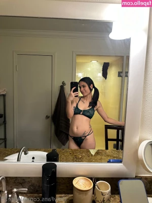 alalice25 - I feel so gorgeous in these   Which one do you like the most