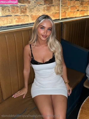 yourfavscottishblonde - Sexy in my jewels, what do you think xx