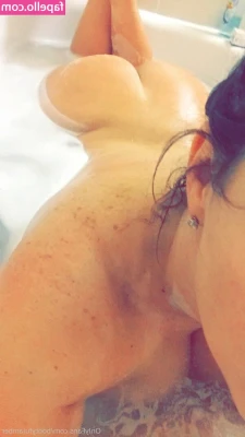 bootyfulamber - This one was in fantasy land ;)