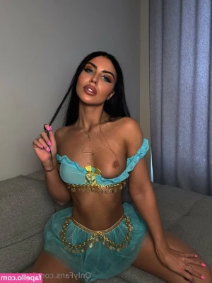 kaminizi - Such a sexy suite to play in 😈 I dont know who was louder…. Me