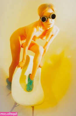 Anastasia Trepleff [ anastasia-trepleff ] - GOOD MORNING BOYS WELL ITS BEEN ONE FILTHY TRIP AWAY ROAD TESTING MY