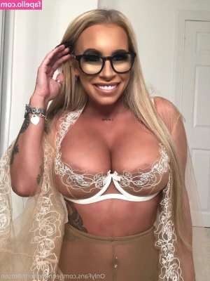 jennnnniferthomson - Bucetão 😈😋🔥