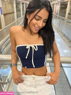 adrianaolivera [ adrianaolivera-1 ] - Get on your knee s for me