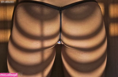 Microminimus & Wicked Weasel Models [ microminimus-amp-wicked-weasel-models ] - Don t forget to vote today if you re Aussie  Xx