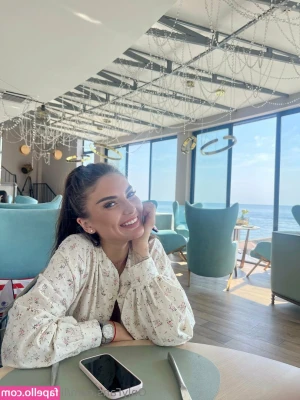 little_mollyy [ little-mollyy ] - what have u been doing today? let's talk 🥺