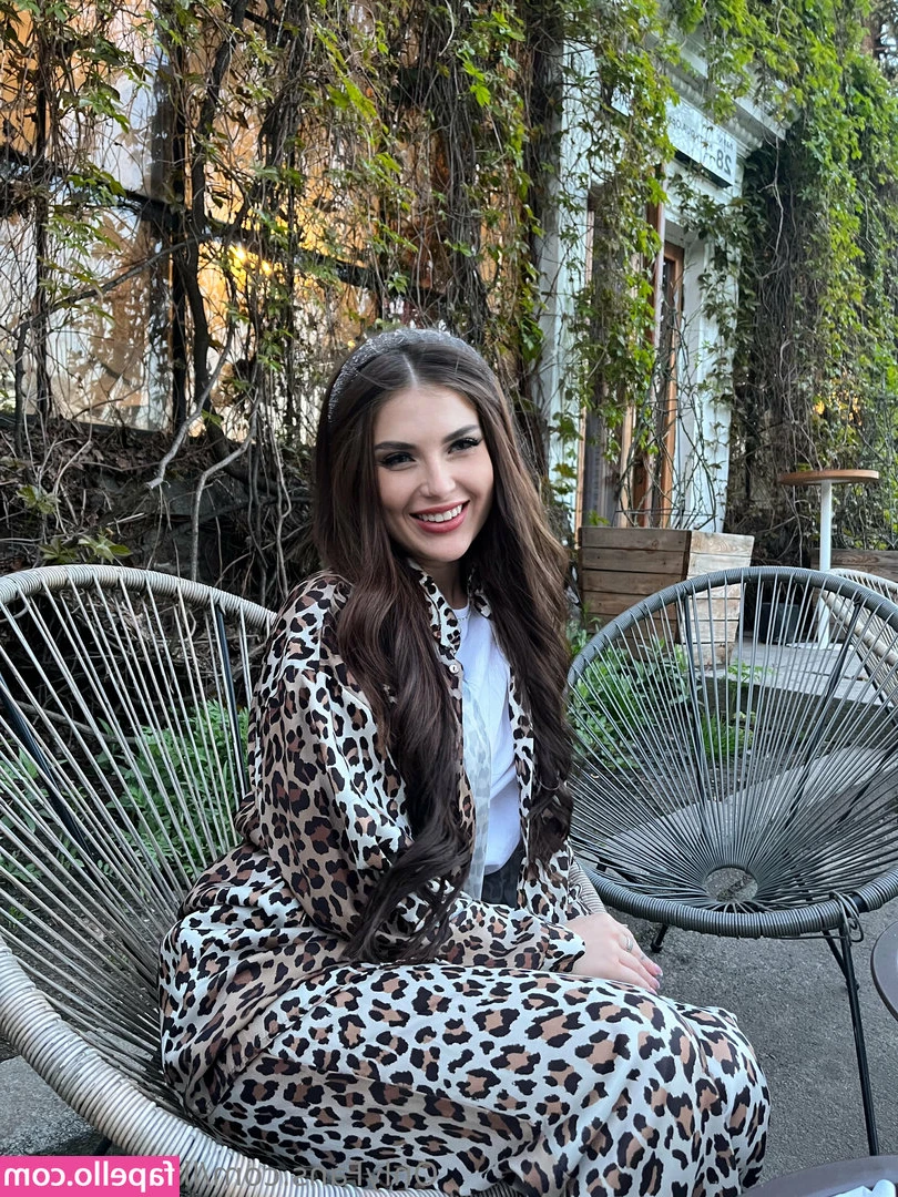 little_mollyy [ little-mollyy ] - Accidentally coordinated my outfit w/ my piercings