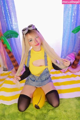 Katyuska Moonfox [ katyuska-moonfox-40 ] - I had a dream about OnlyFans last night. I don't remember much,