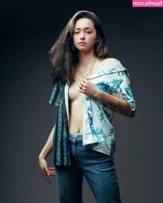 Jess Lai Mieritz [ jess-lai-mieritz-5 ] - come eat this pretty little ass baby