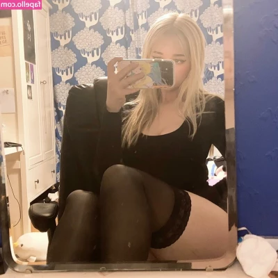 Allykitti - Here is a little preview of the video for sale in your messages