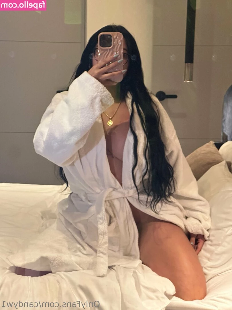 candyw1 [ candyw1-1 ] - Baby  I know you want to see more