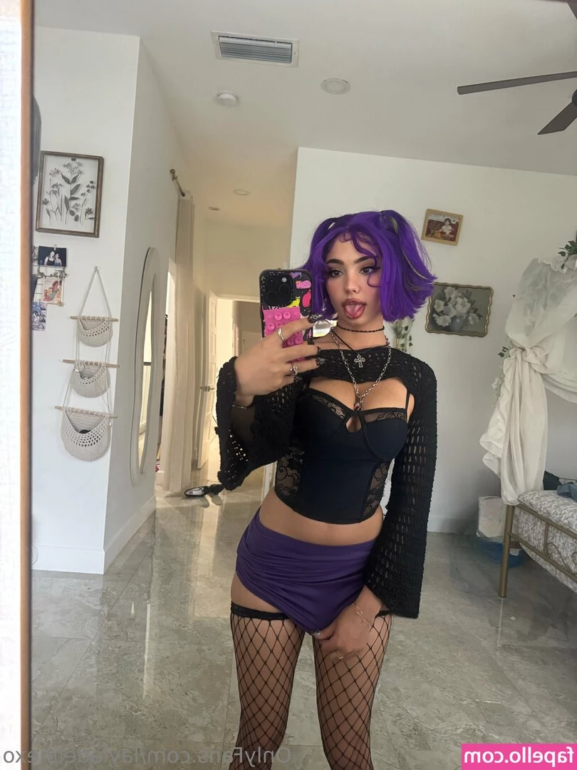 layladelinexo [ layladelinexo-3 ] - Imagine getting to wake up next to this every day