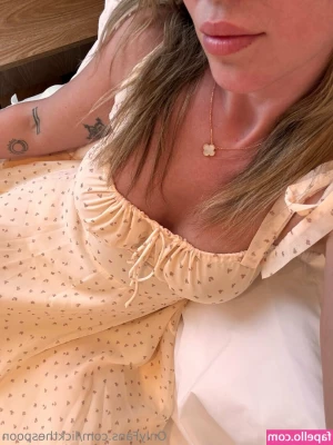 lickthespoon [ lickthespoon-5 ] - Do you think your massive   will fit in my tight little ass  I m