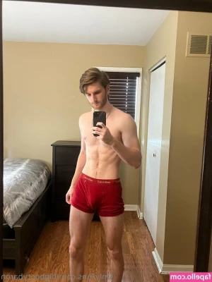 bigbootybaron - what are you going to do today?