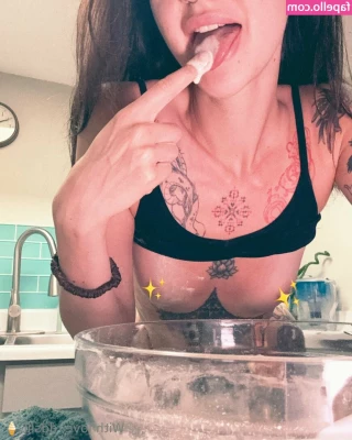 ddslil [ ddslil-2 ] - I think this is a nice colour  what do you think