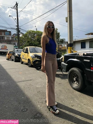 Lucia.vargas [ lucia-vargas ] - WE WANNA MAKE YOU CUM 🍆💦 Daddy why aren't you answering me?