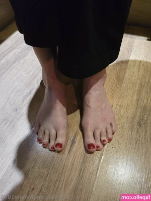 female1976 - i love fucking myself in places i can easily get caught 🥵 did you