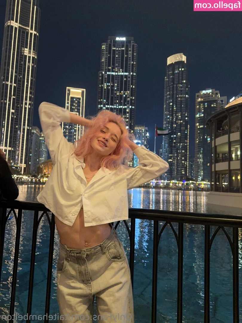 Taitehambelton - What turns you on the most? I wanna play 😈