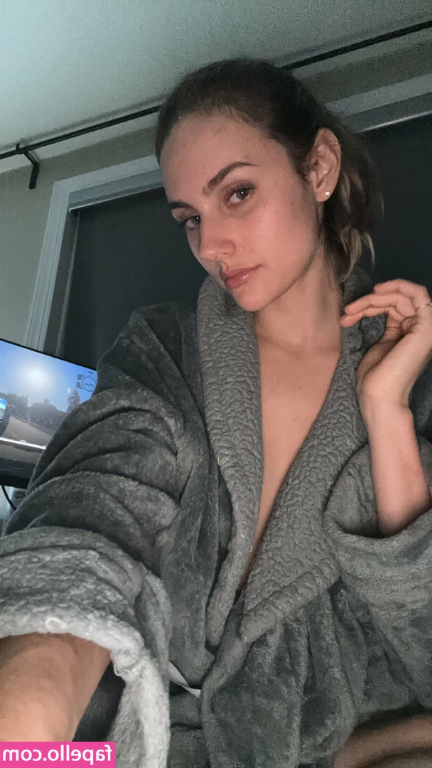 ittybittyk1ttyy - I took today off to relax  I hope you guys all have a great day