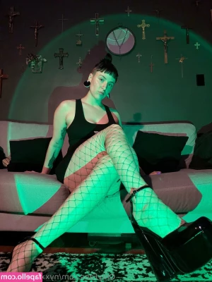 nyxxx_at_night [ nyxxx-at-night-1 ] - Archives