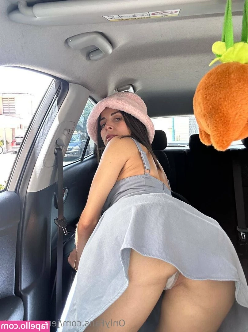 jen_cobriza2 [ jen-cobriza2 ] - First video post   help me buy a new outfit for a New Year s Eve set