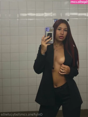lady.juliette [ lady-juliette ] - Do you want to put your cock in between them