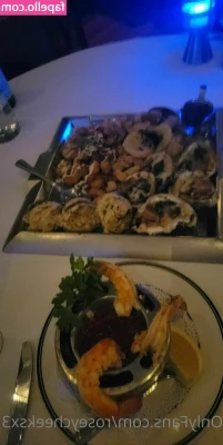 roseycheeksx3 - Dinners ready