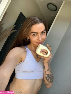 kimmyvip - Anyone else get horny in the shower