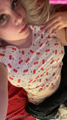 bombshellgypsea - FIRST TO TIP $100 GETS UNLIMITED SEXTING ALL MONTH WITH ME💕