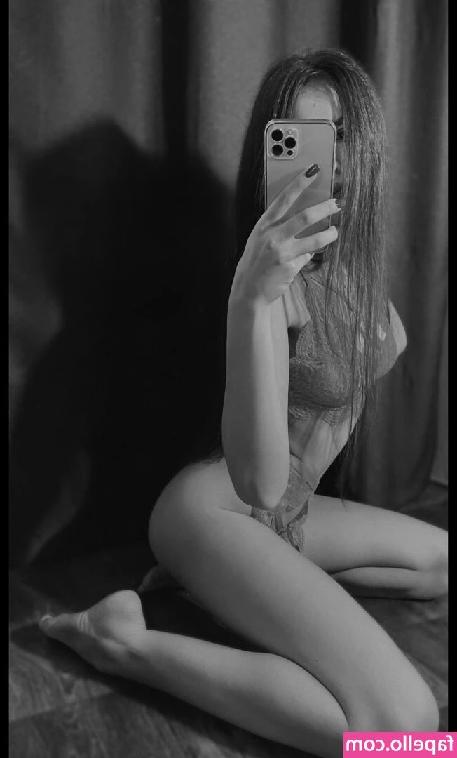 Vitalina22 - I just fucked myself with my dildo 😍 who wants the vid? 🙋