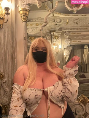 its.kelly.reed [ its-kelly-reed ] - new head vids hehe