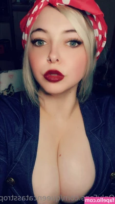 queencatasstrophy - WET & WILD GIRL ON GIRL ON GIRL 💦🥵