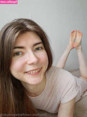 fantagiroczech - would you like to touch my gains daddy? 👀