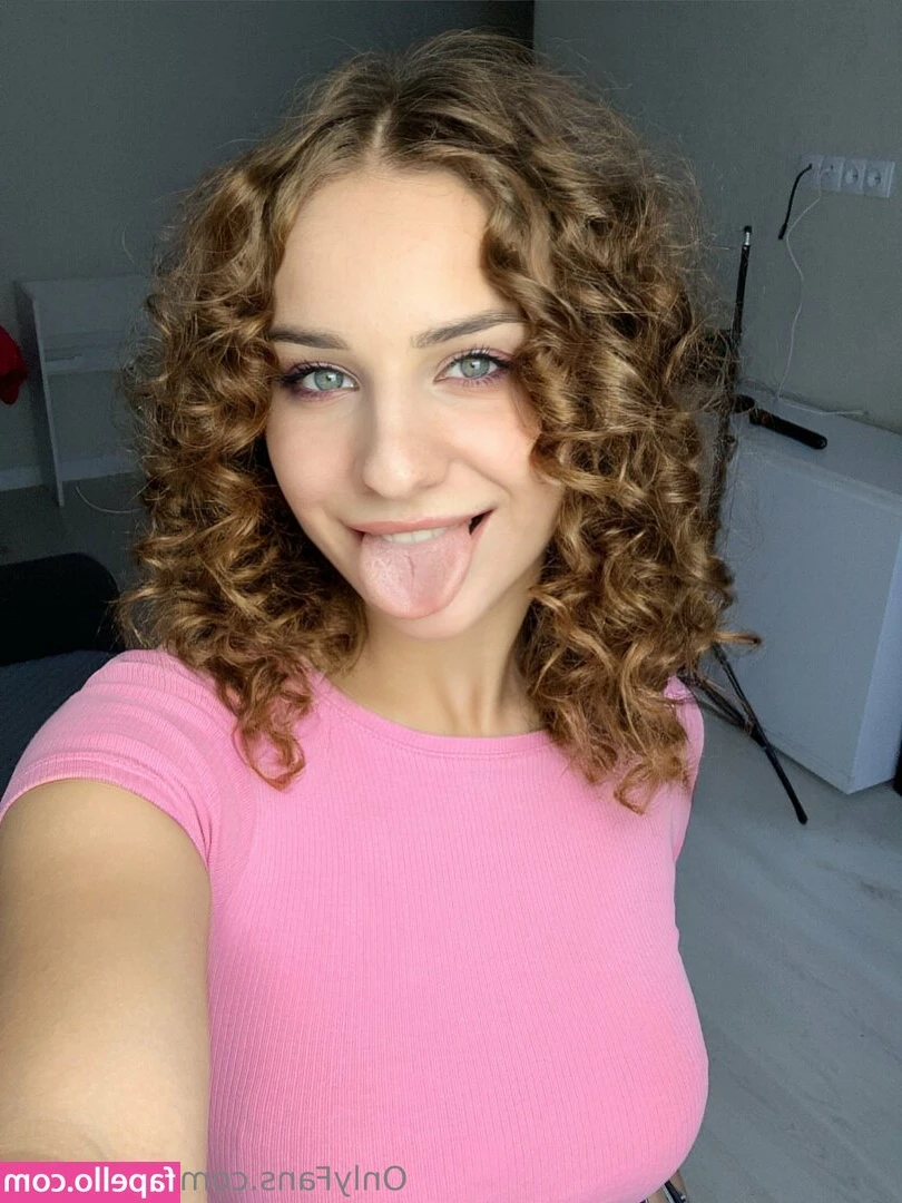 ninagrayy - Morning daddy 🌞