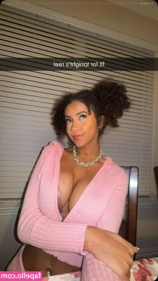 Megan Botnick [ megan-botnick-8 ] - My tits  amp  pussy say good morning