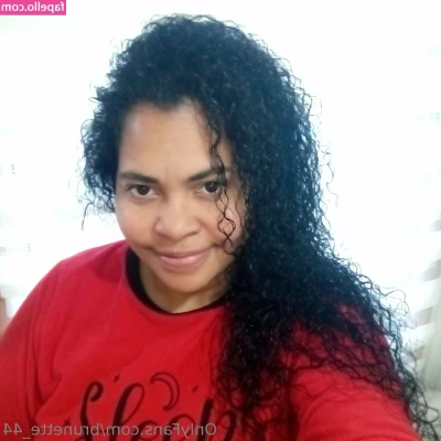 brunette_44 [ brunette-44 ] - Cute face but a hoe on internet 🔥 Rosto fofinho, mas toda putinha