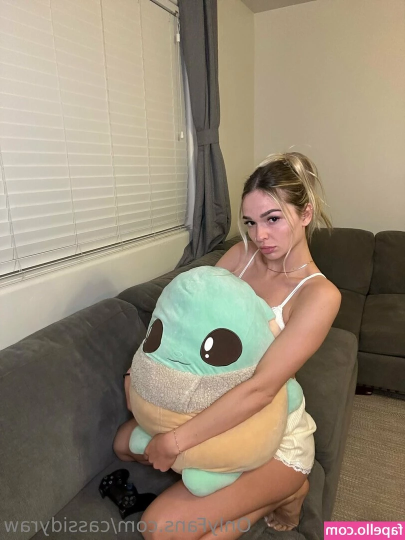 cassidyraw - does this dress make my cock look fat?