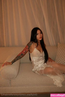 nhiafterdark2 - Shakin my cotton tail 🐰
