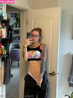 only_aj308 [ only-aj308 ] - Where are my feet men at?