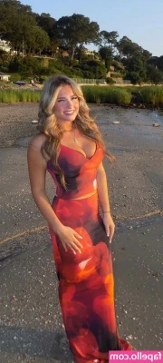 Lizgiamalvo - 🌅 sunset girl 🌞