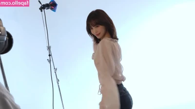 Kim Chaewon [ kim-chaewon-1 ] - I need every hole to be filled. Check your inbox for the full DP cum